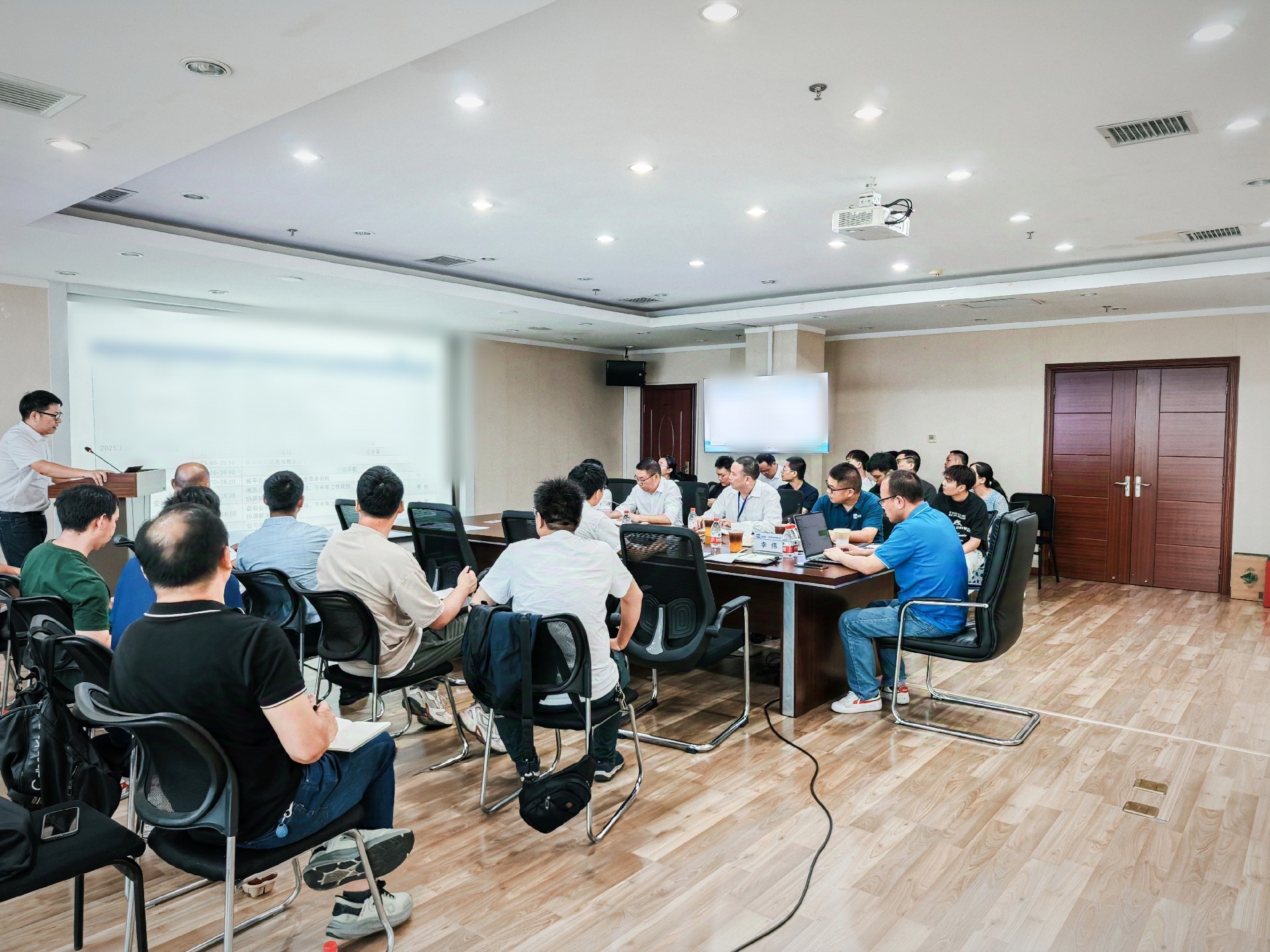 1753752310875669.jpg 信息.jpg